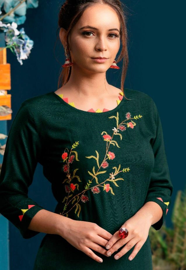 RAYON SLUB ENBRODIERD KURTI PLAZZO SET