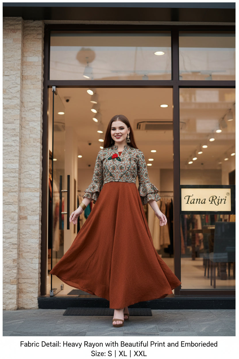 EMBRODRIED TOP SKIRT
